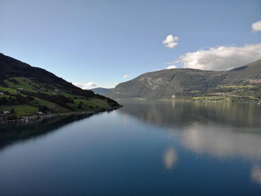 Moderne Panoramaleilighet 3-Roms I Olden Exterior foto